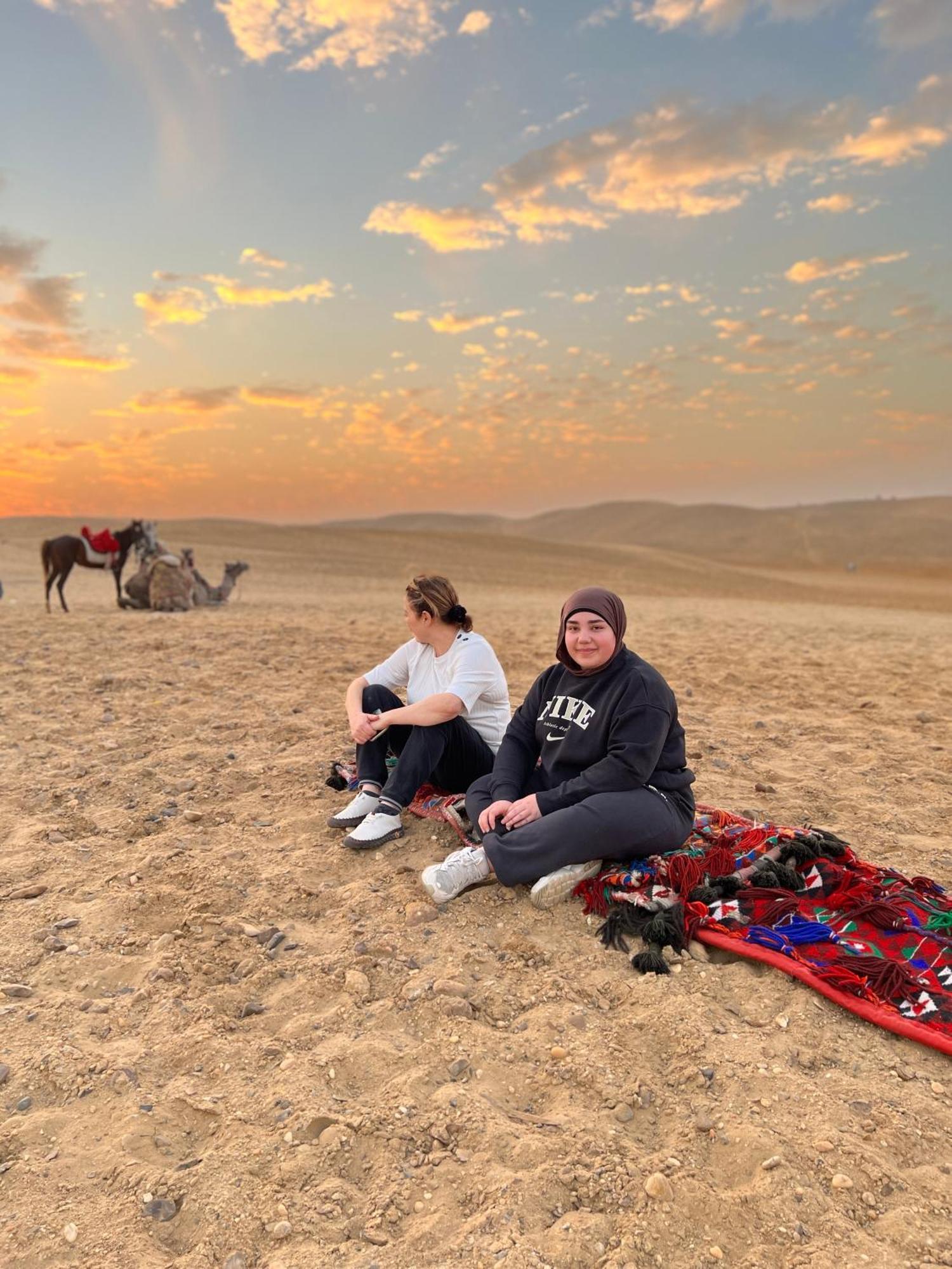 Pyramids Top In Kaherah Luaran gambar